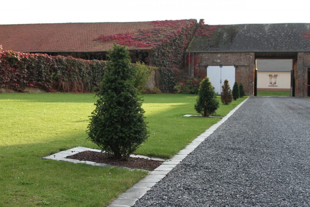 Colver créateur jardin paysagiste oise noyon compiègne aménagement allée carrossable cailloux bordure