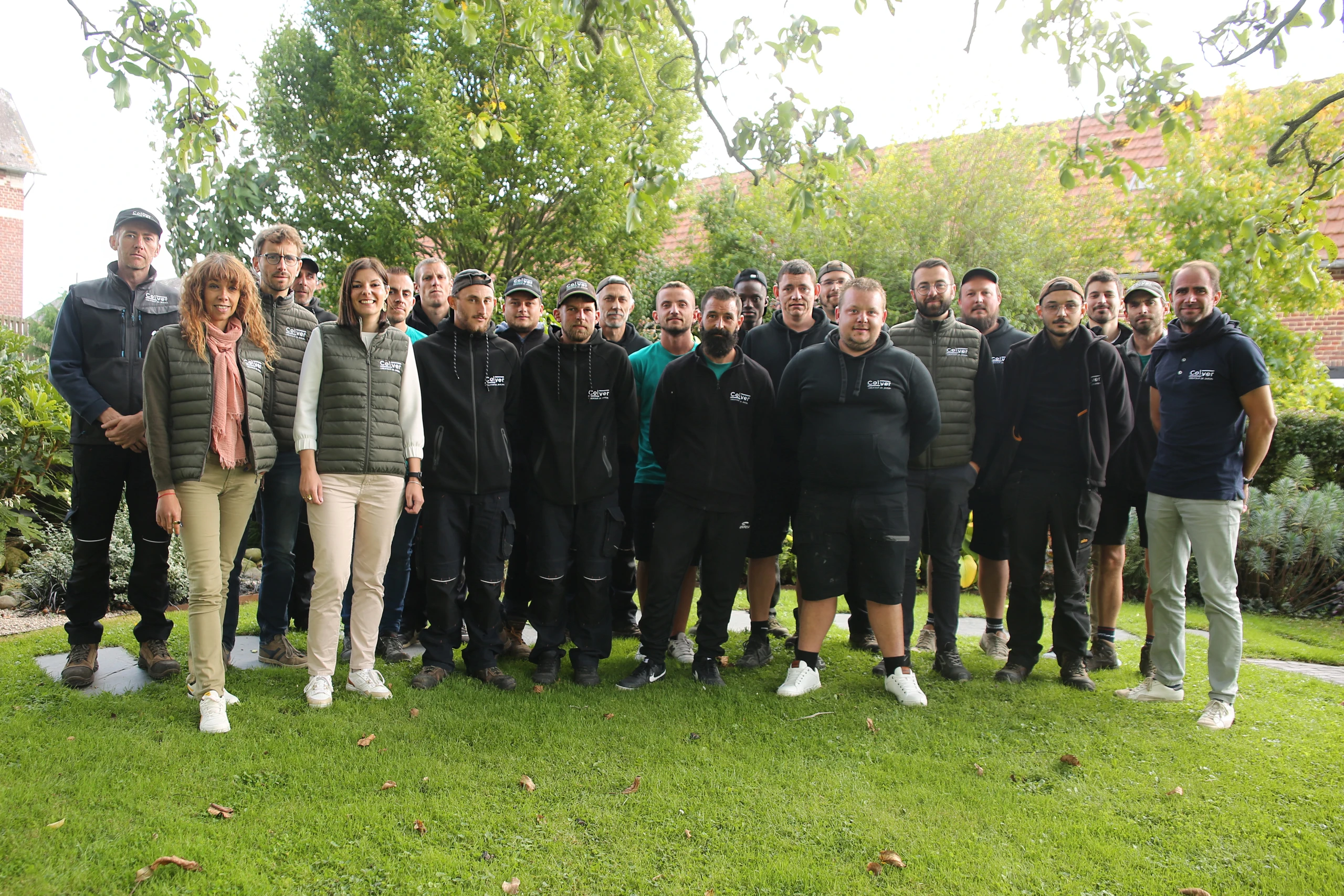 L'équipe Colver Créateur de Jardin au complet — paysagistes et techniciens — Noyon, Oise