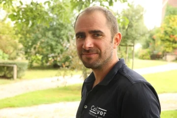 Portrait du paysagiste Colver Créateur de Jardin — expert en aménagement paysager à Noyon
